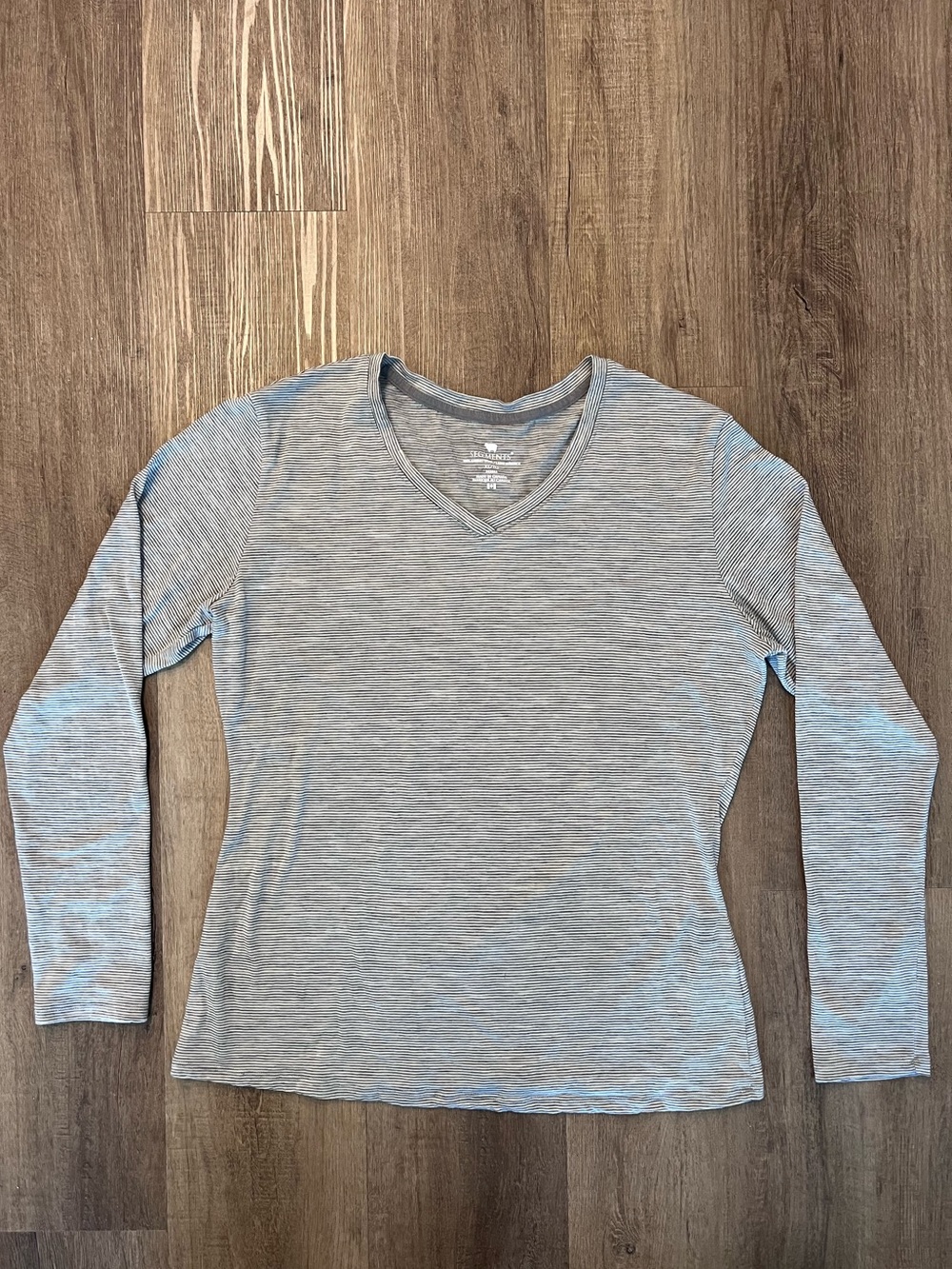 Seg'ments 100% Merino Wool Base Layer Long Sleeve V Neck Striped Top Sz XL Cozy